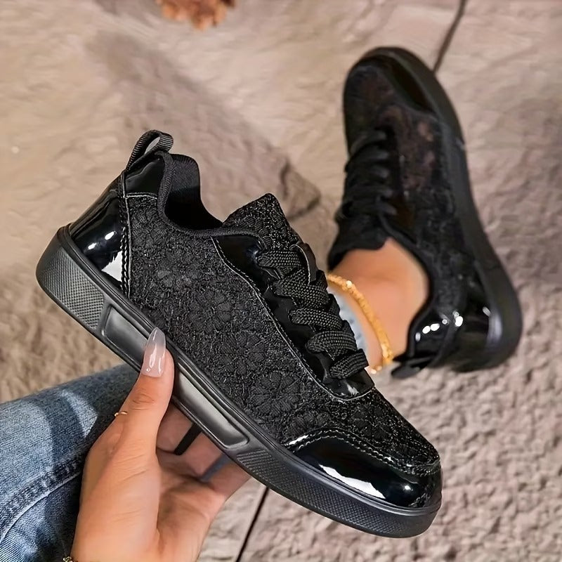 Dentelle | Sneakers in Bloemige Kant