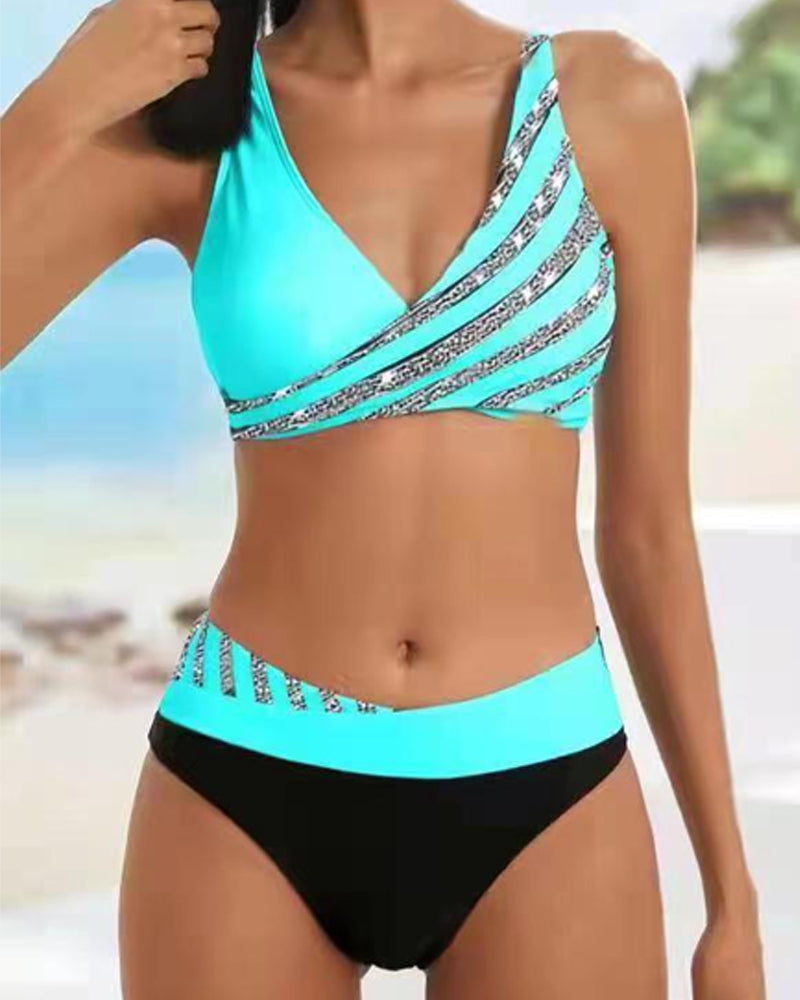 Mona - Bikini met een warme, gedurfde print