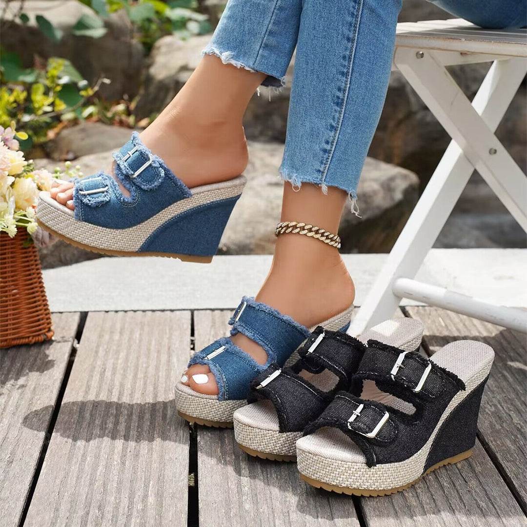 Ada | Denim Wedge Sandalen