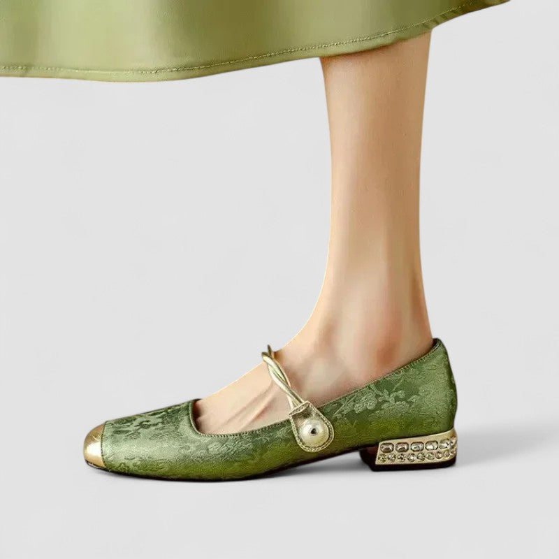Buket | Elegante schoenen met juwelenhak