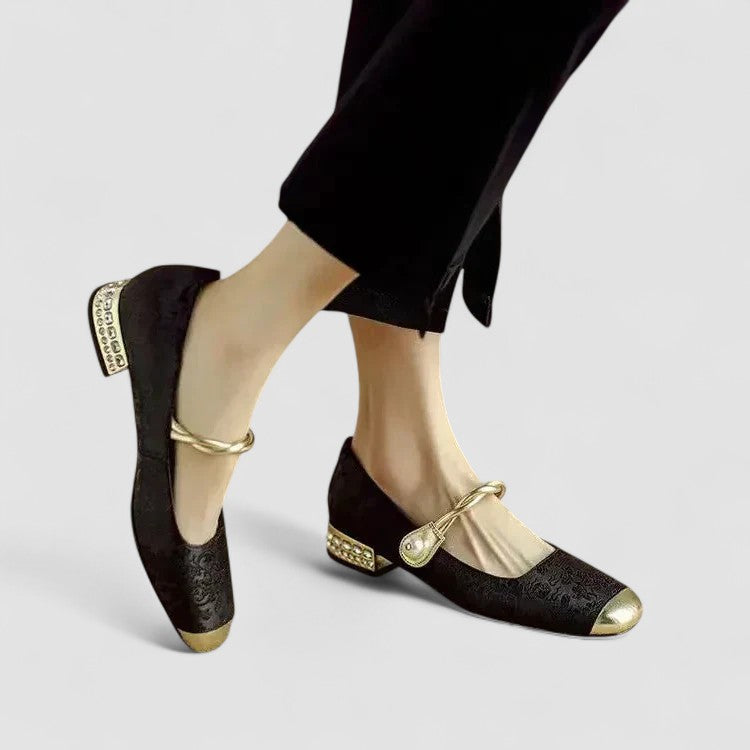 Buket | Elegante schoenen met juwelenhak