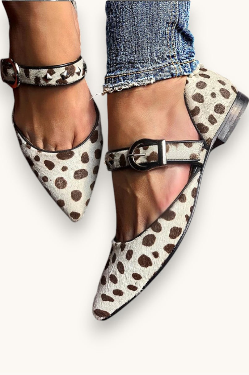 Emery - Mary Janes met Studs