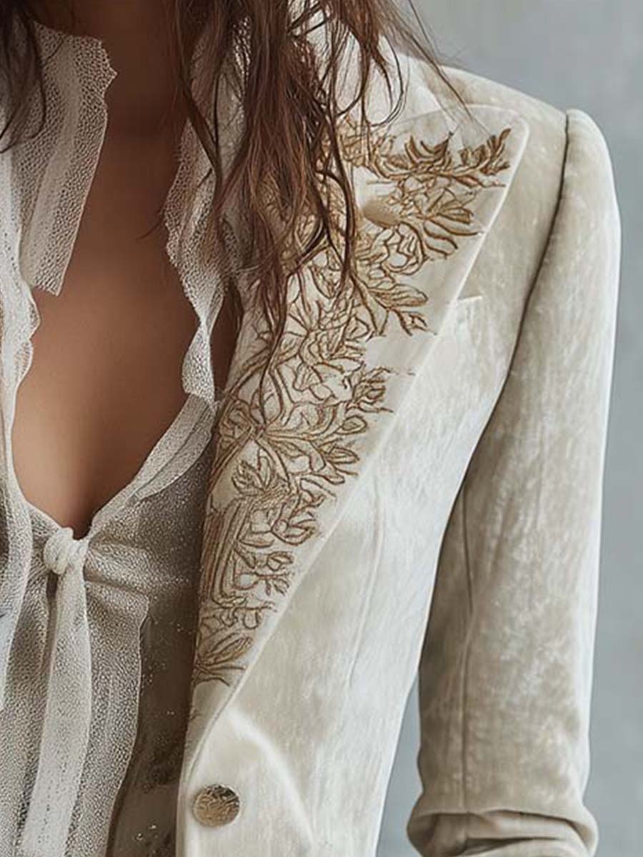 Madina | Elegante Blazer met broderie