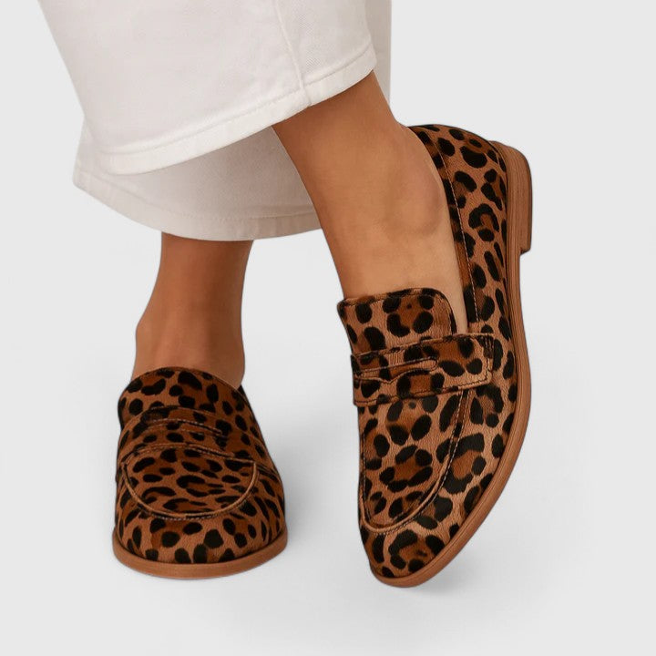 Kaevryn | UltraZachte Slippers
