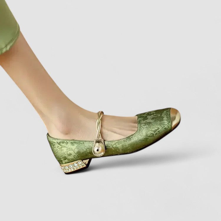 Buket | Elegante schoenen met juwelenhak