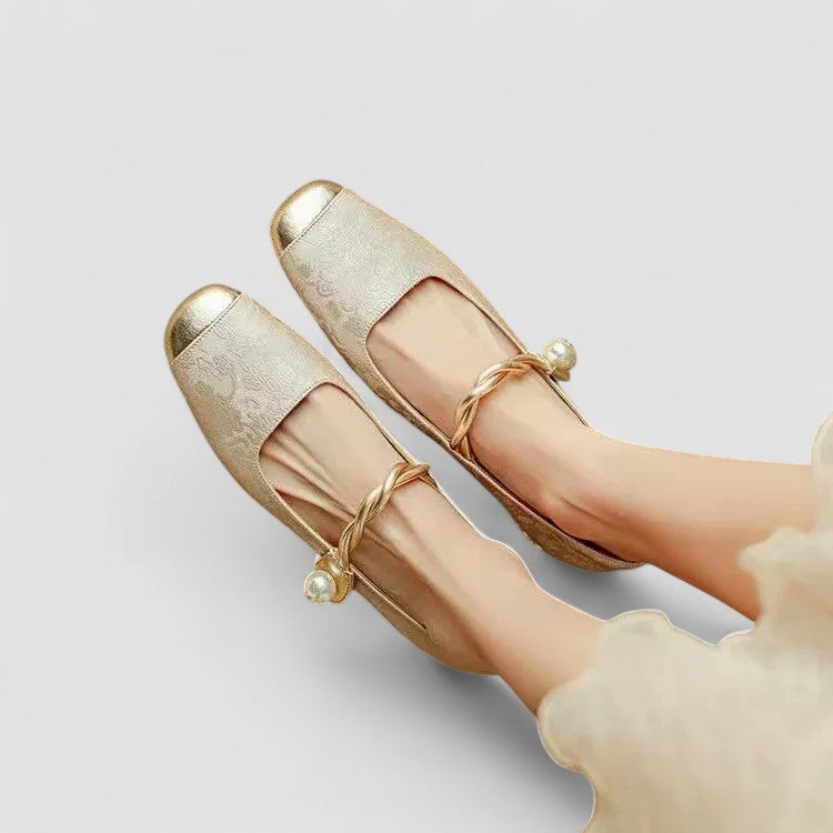 Buket | Elegante schoenen met juwelenhak