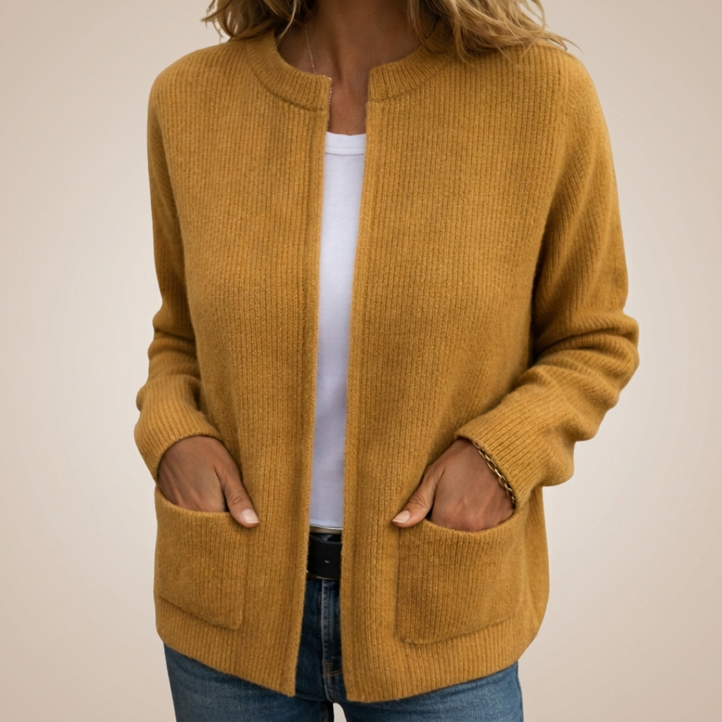 Jacolien | Ribgebreide cardigan met zakken