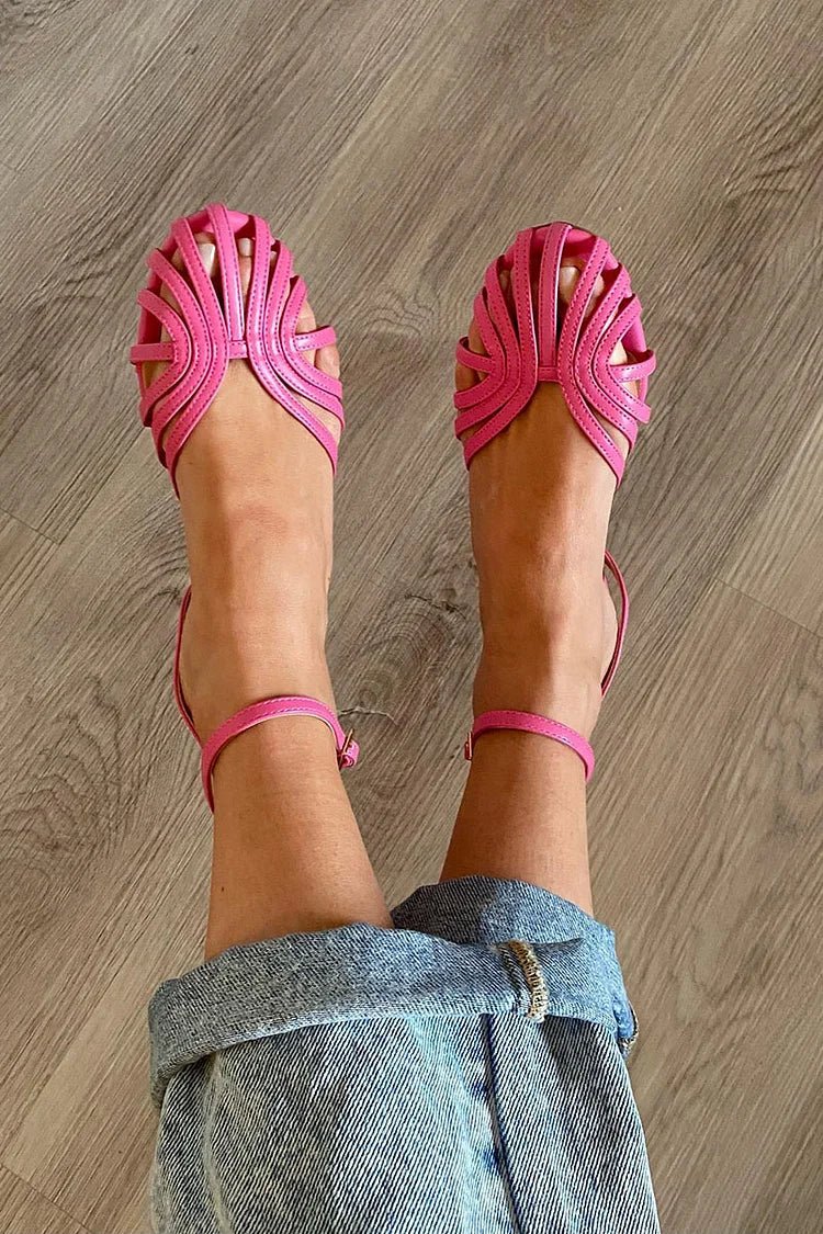 Victoria | Gouden sandalen versierd met juweeldetails