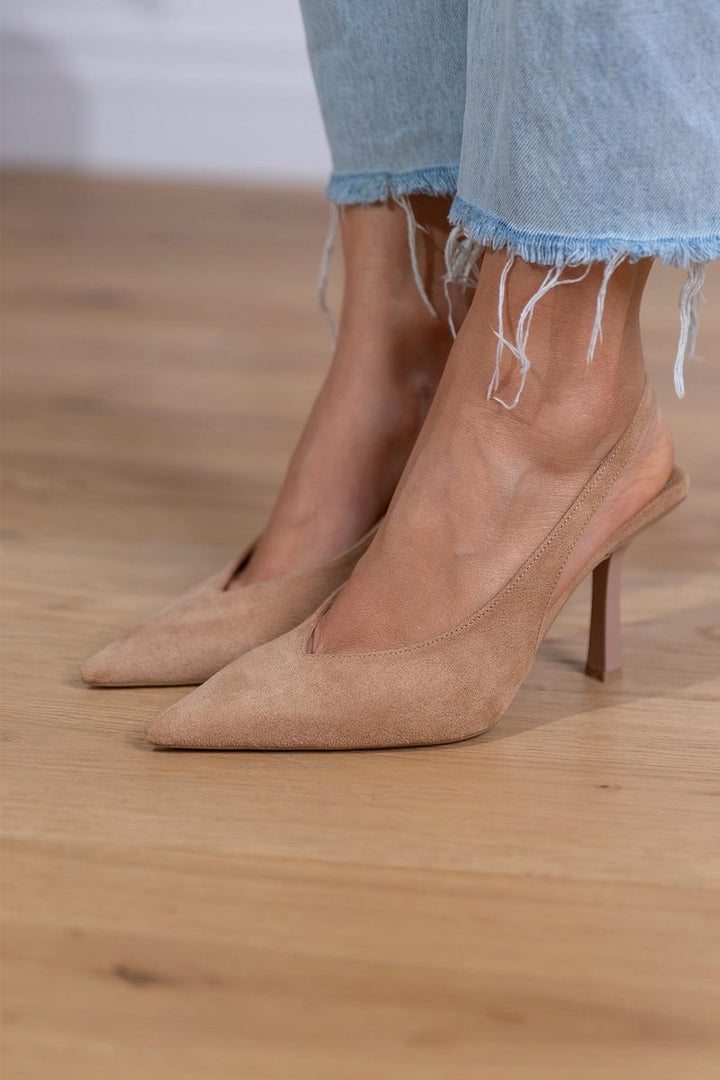 Marlena | Lage hakken in nude kleur