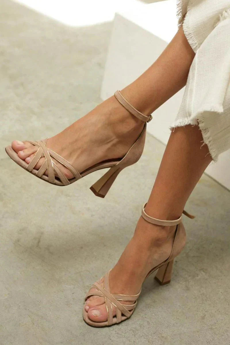 VERÓNICA | HAKSANDALEN